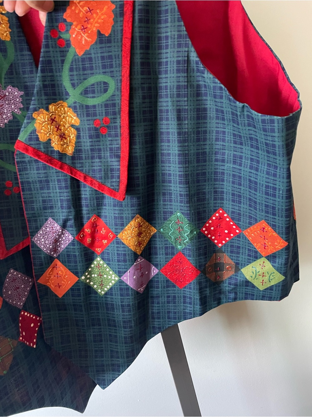 Vintage Handmade Artisan Cottagecore Fall Autumn Pumpkin Patchwork Novelty Vest - Picture 5 of 7